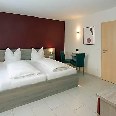 Hotel Erstay *